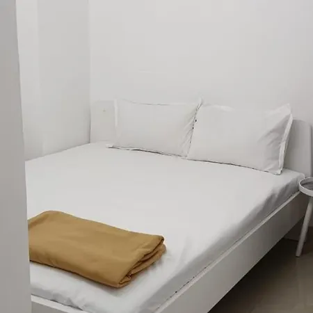 1br In Parel By Flora * Mumbai