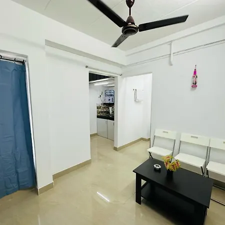 1br In Parel By Flora Apartment