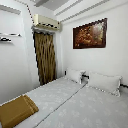 1br In Parel By Flora * Mumbai