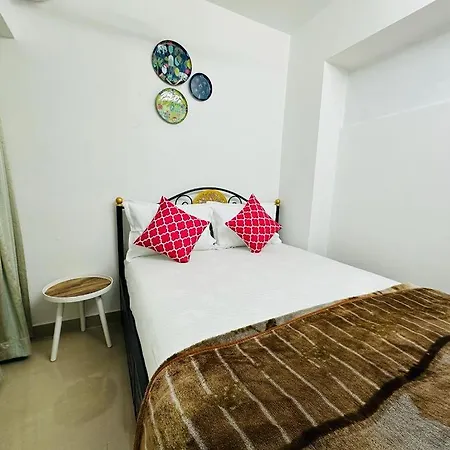 1br In Parel By Flora