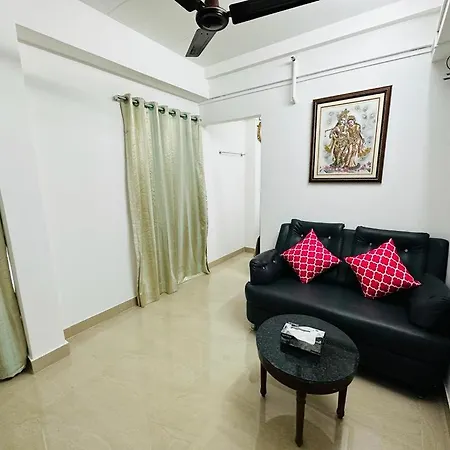 1br In Parel By Flora Mumbai