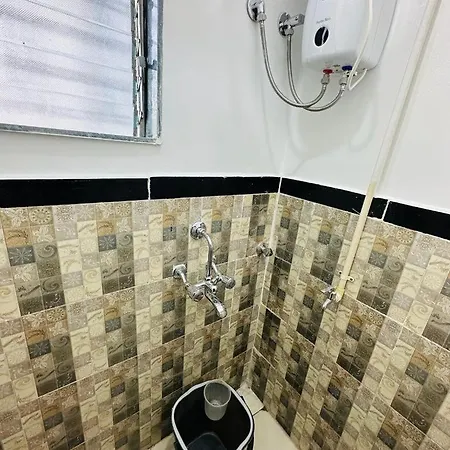 1br In Parel By Flora