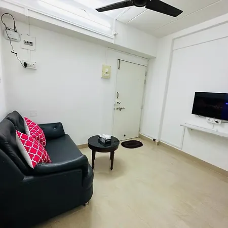 1br In Parel By Flora