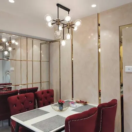 Homes Pearl Apartment *