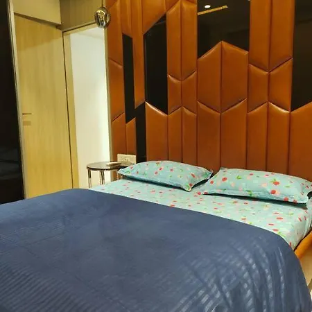 Homes Pearl Apartment