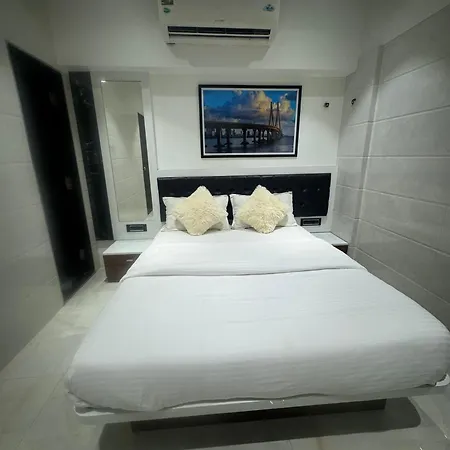 Backpackers Villa Mumbai Hostel Mumbai