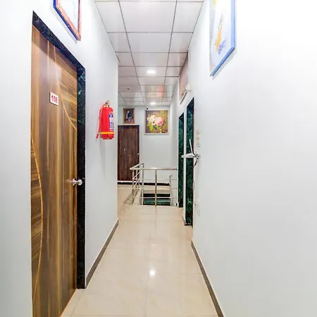 Super O Anjali Hotel 3*