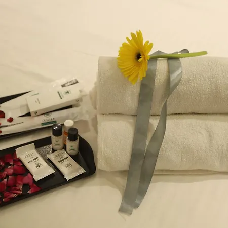 Country By Kempinski And - International Airport
