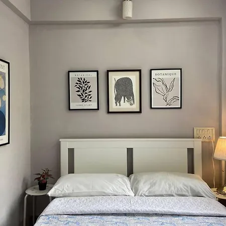Newton 103 Bright 1bhk In Bandra Near Lilavati Mumbai