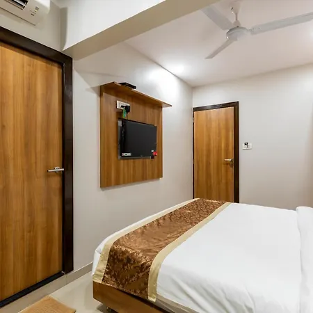 Hotel Embassy Park - Bkc Mumbai