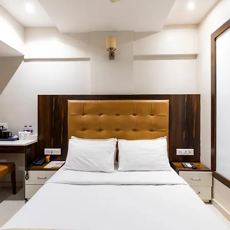 Embassy Park - Bkc Hotel 2*