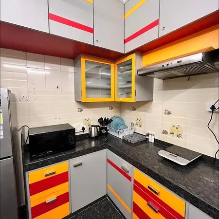 Premium 2 Bhk Carter Rd Bandra W Apartment Mumbai