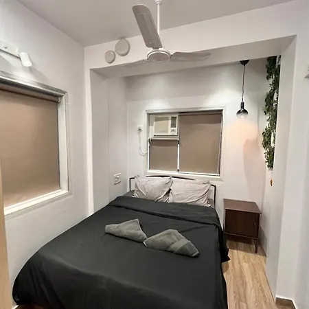 Premium 2 Bhk Carter Rd Bandra W Apartment Mumbai
