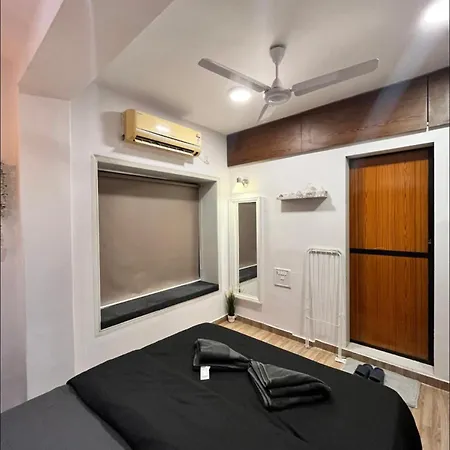 Apartment Premium 2 Bhk Carter Rd Bandra W Mumbai