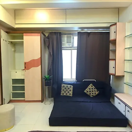 Apartment Cosy In Sobo Mumbai