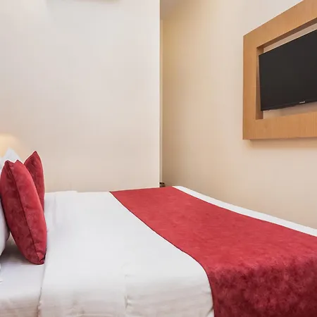 Hotel Priceless Exhibition Centre Goregaon West