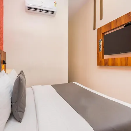Priceless Exhibition Centre Goregaon West Hotel 2*