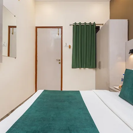 Hotel Priceless Exhibition Centre Goregaon West Mumbai