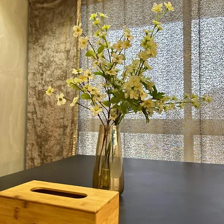 Apartment Downtown Lux 2bhk, Mahalaxmi 1501