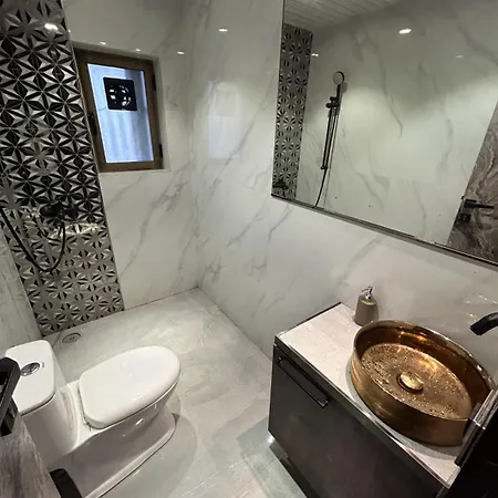 Downtown Lux 2bhk, Mahalaxmi 1501 * Mumbai