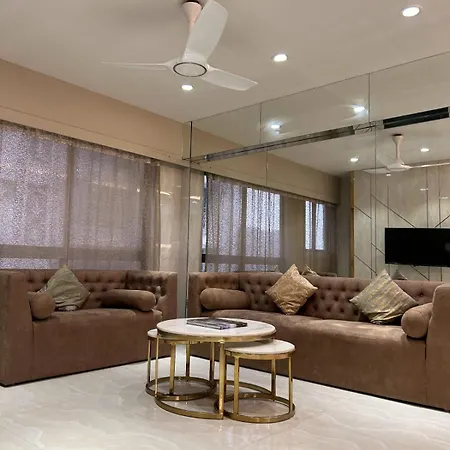Apartment Downtown Lux 2bhk, Mahalaxmi 1501