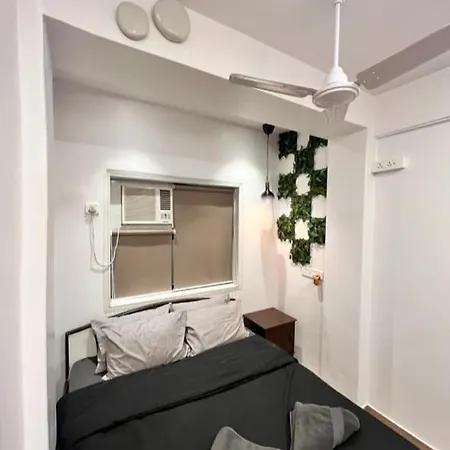 Cozy & Comfortable 2 Bhk ,carter Rd Bandra Apartment *