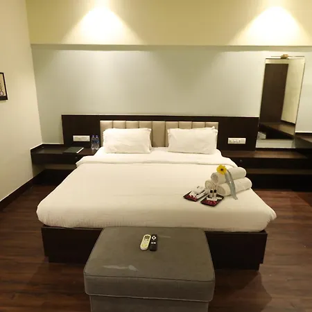 Country By Kempinski And 3* Mumbai