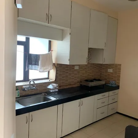 Apartment Comforatble, Cozy Serviced *