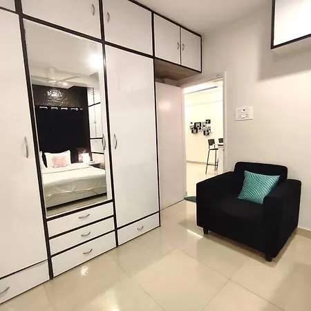 Modern Spacious 1bedroom Apt In Bandra Carter Rd