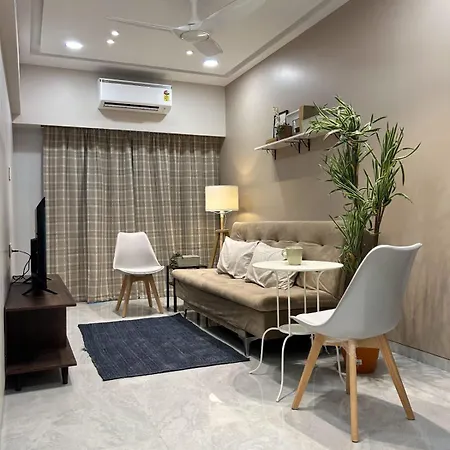 Apartment Downtown 3bhk Appt ,mumbai Mahalaxmi *