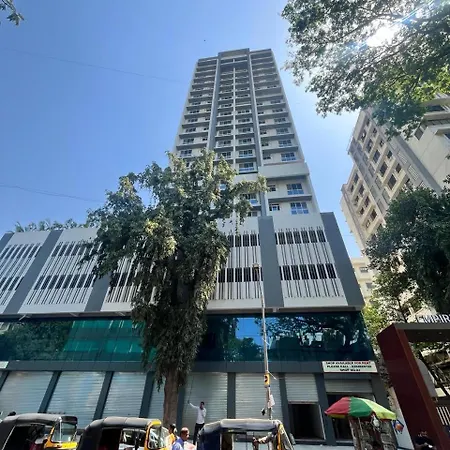 Hsquare Luxury Goregaon Apartment