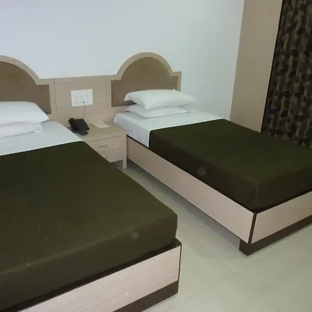 Balwas International Hotel 2*