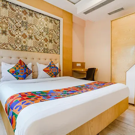 Hotel Fabhotel Neelkamal - Chembur 3*