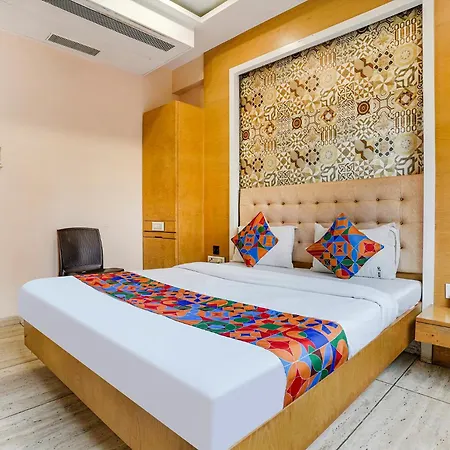 Hotel Fabhotel Neelkamal - Chembur 3*