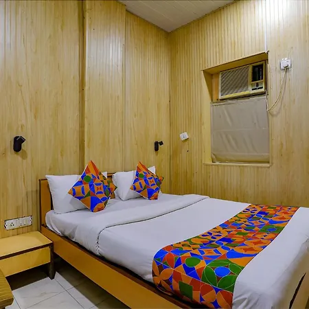 Hotel Via Manas Residency 4*