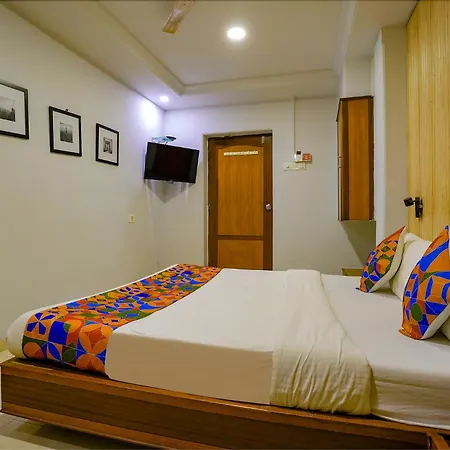 Hotel Via Manas Residency