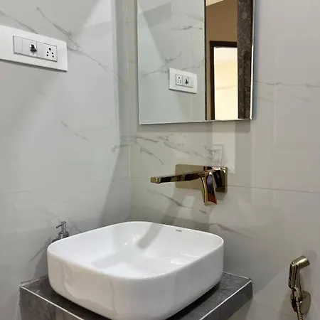 3bhk Santacruz Mumbai, 104 Apartment Mumbai