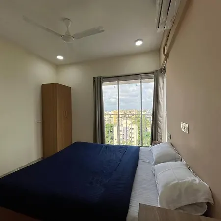 3bhk Santacruz Mumbai, 104 *