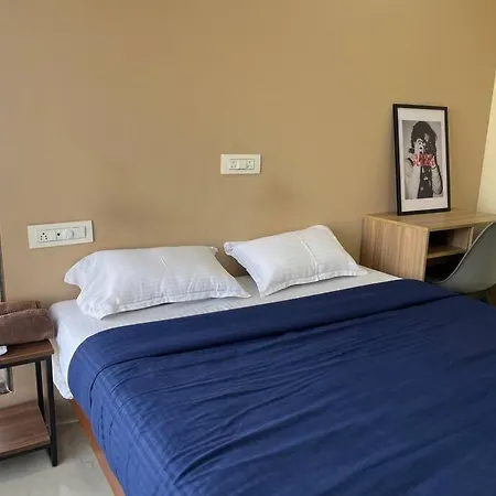 3bhk Santacruz Mumbai, 104 Mumbai