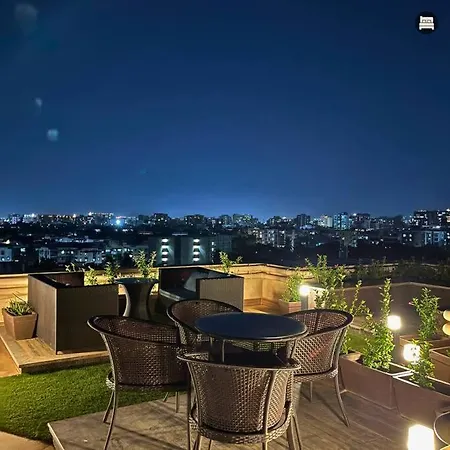 Apartment 3bhk Santacruz, Mumbai, 804 Mumbai