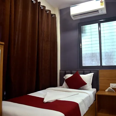 Vogue Near Nesco Exhibition Centre Apartment