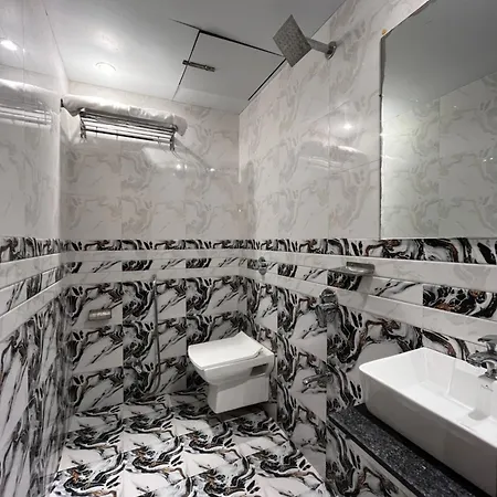 Hotel Bkc Prime Near Trade Centre Us Embassy,
