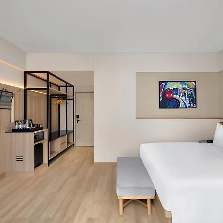 Moxy Andheri West 5* Mumbai