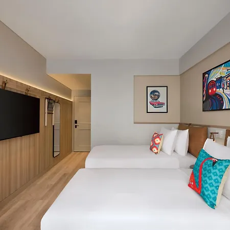 Hotel Moxy Andheri West