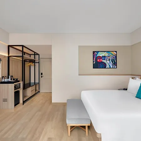 Moxy Andheri West 5* Mumbai