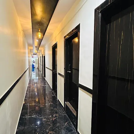 Rinza Residency