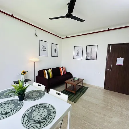 Apartment 2bhk In Malad By Florastays Mumbai