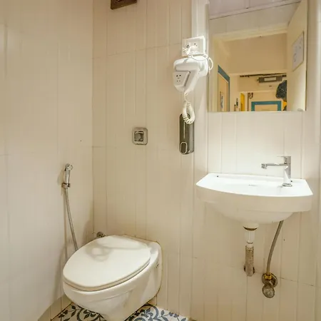 Hostel Locomo Hostel Express - Stay Work Eat Mumbai