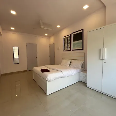 Elegance A Homestay *