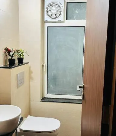 Cozy 1bhk Near Nesco, J Pmorgan *